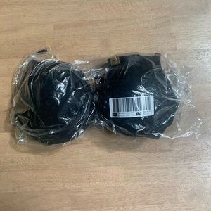 Victoria secrets pink bra size 38D Brand new